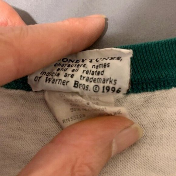 Vintage 90sTaz Looney Tunes Christmas Santa T Shirt WB XXL Single Stitch - Picture 4 of 4